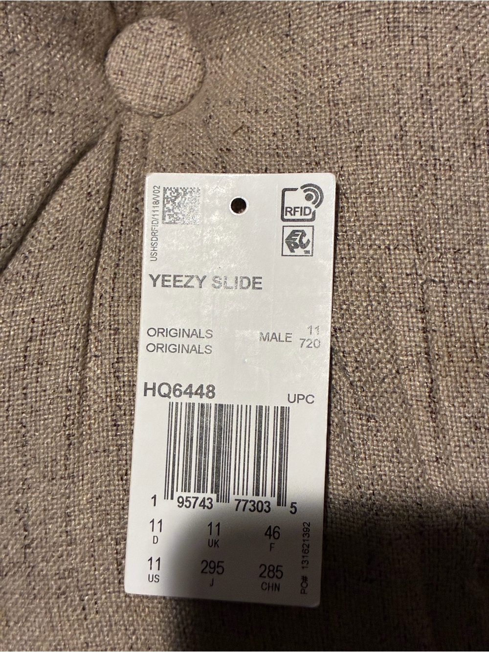 Size 11 Adidas Yeezy Slide Onyx - Picture 8 of 8